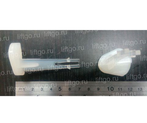 Отбойник ступени Kone (башмак, вкладыш ступени) h=65мм