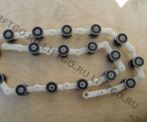 Обводная цепь торца балюстрады Schindler/Sigma 17 звеньев /Цепь роликовая /Обводная рейка поручня