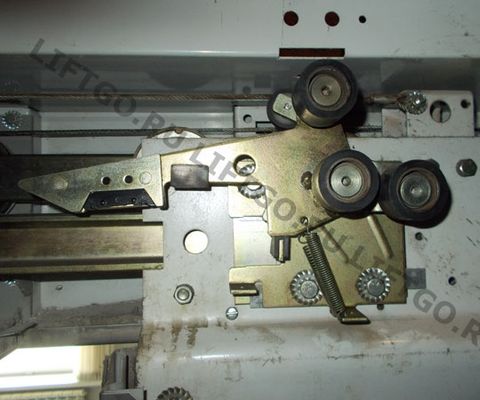 Замок двери лифта OTIS