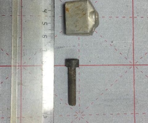 Крепеж паллеты траволатора Canny, Schindler, XIZI OTIS  с болтом (бабышка, SFS468462)